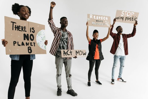Magicien pour un mariage à lyon : une animation inoubliable